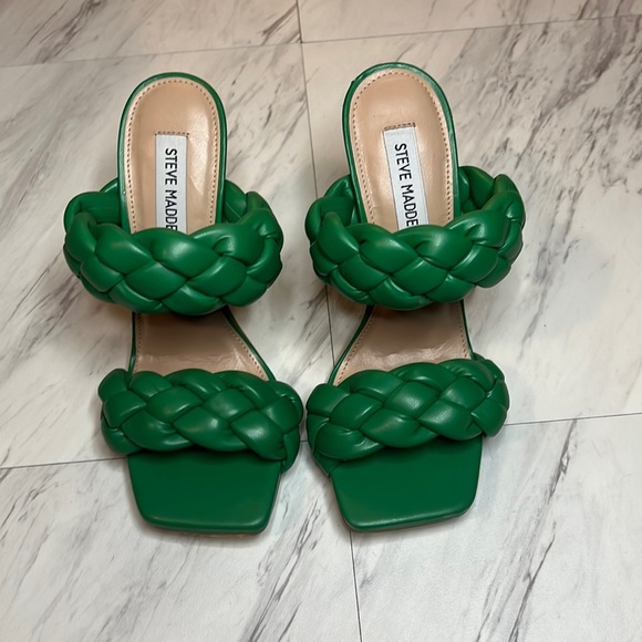 Steve Madden Kenley heeled woven slide sandal shoe green size 7 - Picture 2 of 5